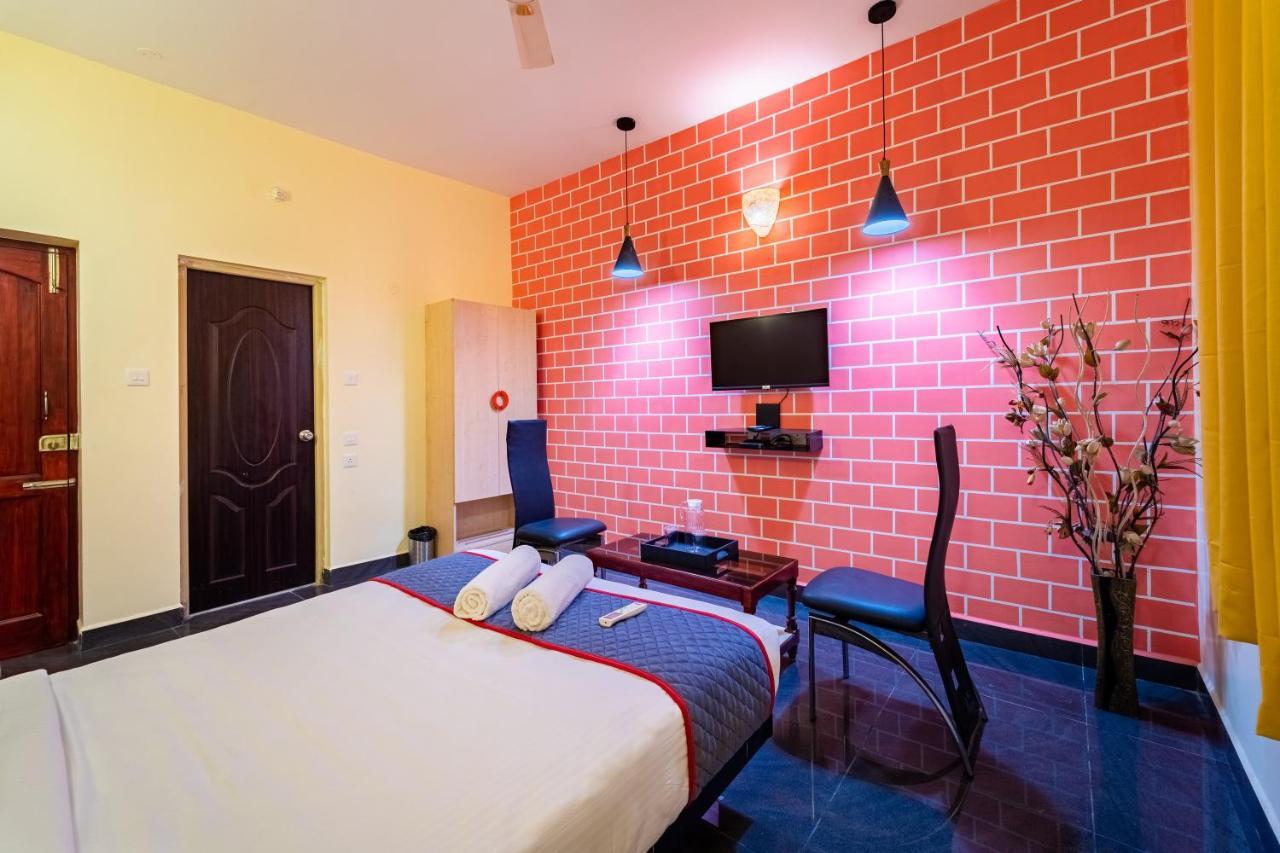 Sornalaxmi Residency ポンディシェリ エクステリア 写真