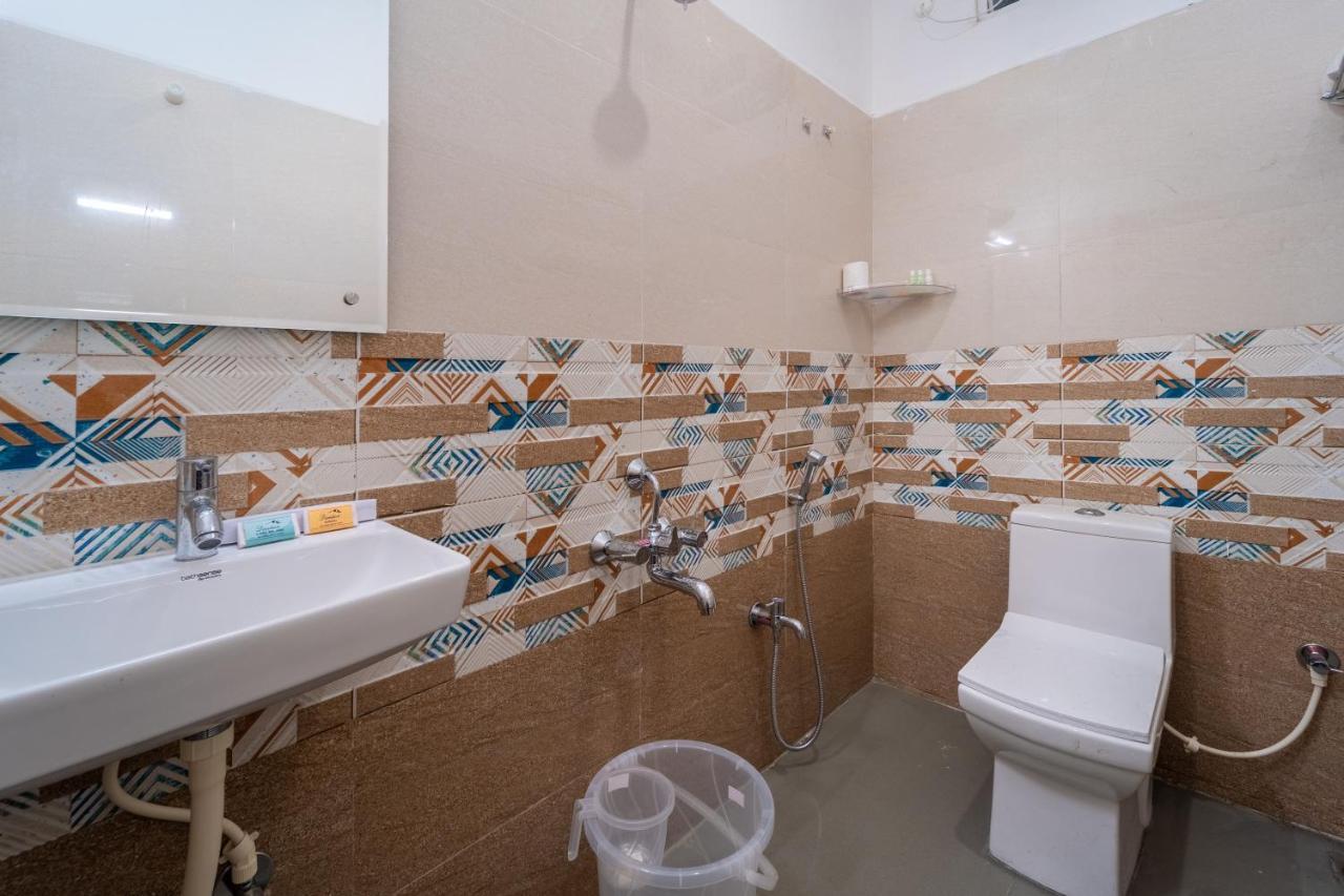 Sornalaxmi Residency ポンディシェリ エクステリア 写真